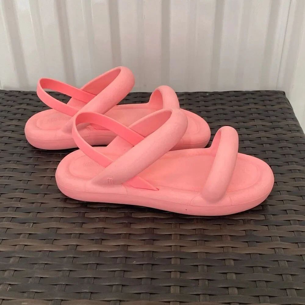 Melissa, free Bloom sandals in pink women’s size 7